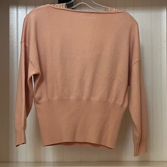 VENUS Crossfront Lace Sweater | M | Blush / Pink - Picture 7 of 10
